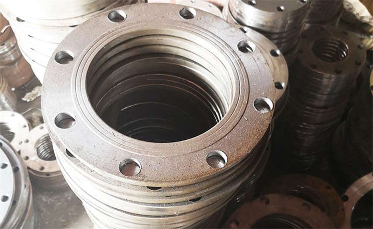 钢材场钢护筒价格，钢材场走水螺旋管，219-8mm螺旋焊管，DN900mm螺旋管