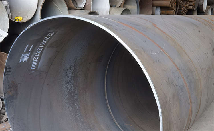 大型螺旋钢管厂家质量可靠，钢材场打桩钢护筒厂家，720螺旋管有，Q235B自来水给水钢管